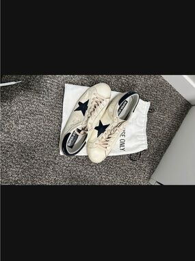 Golden Goose Cream Leather Sneakers with Navy Star